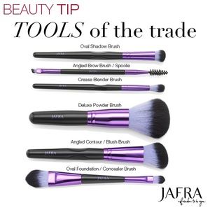 Make up brushes set 💜